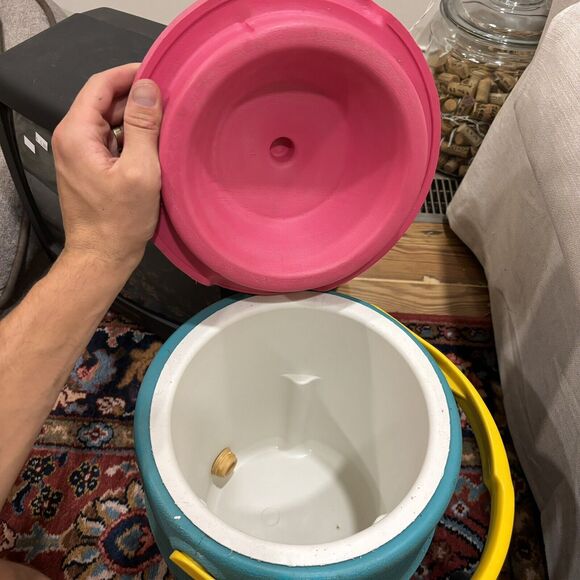 Vintage Igloo Barrel of Fun 2 Gallon Cooler Made on Texas. USA Pink Teal Yellow